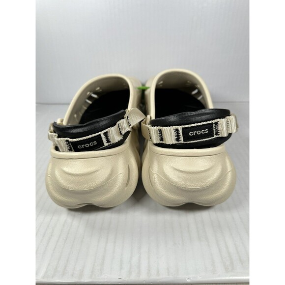 Size 11 Mens Crocs Echo Clog Bone/Black 207937-2YJ BRAND NEW - Picture 4 of 7